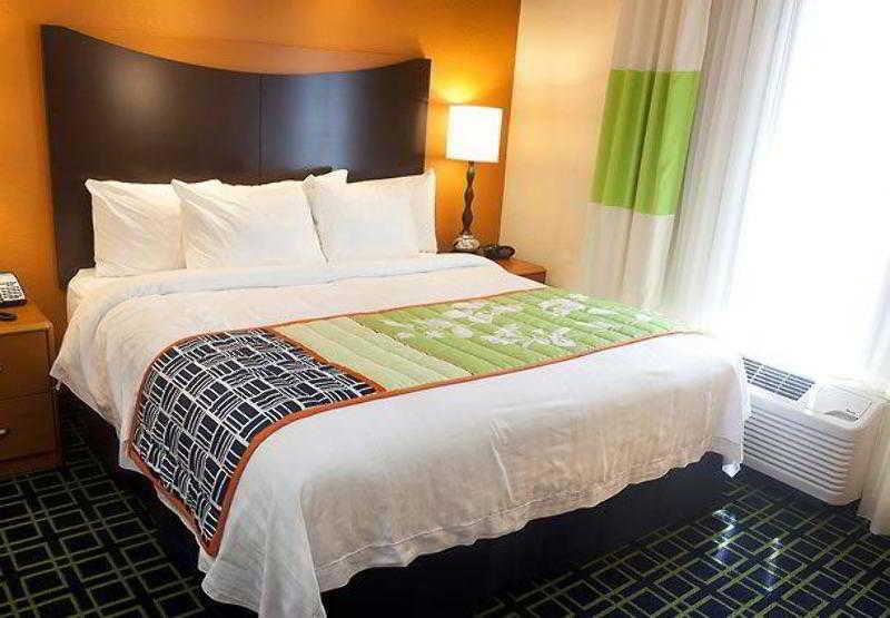 Fairfield Inn & Suites By Marriott פדוקה חדר תמונה